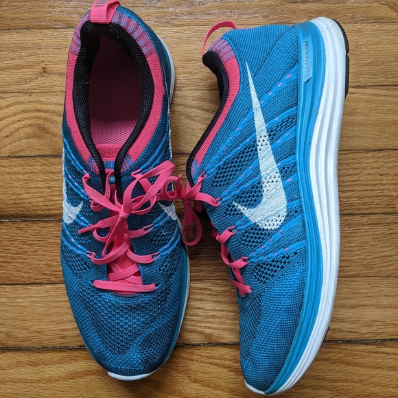 nike flyknit lunar one